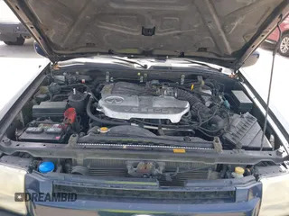 2003 Infiniti QX4 z VIN JNRDR09X03W252081, wystawiony jako IAAI lot #42262536 z przebiegiem 155 093 mil mil oraz . Historia ofert i sprzedaży dostępna na DreamBid. Obrazek 10.