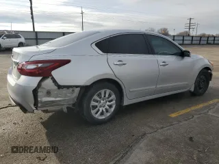 2018 Nissan Altima S with VIN 1N4AL3AP5JC110721, listed as a Copart auction lot 84474874 with 75,770 mi miles and Salvage Title. Bid and sale history available at DreamBid. Image 3.
