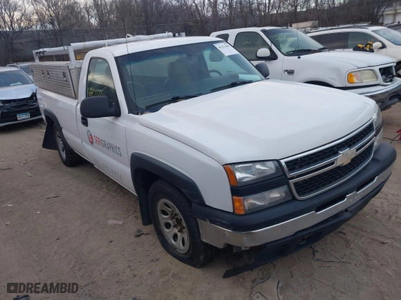 2006 Chevrolet Silverado 1500 Work Truck with VIN 3GCEC14X66G266296, listed as a IAAI auction lot 41231005 with 232,512 mi miles. Bid and sale history available at carsss.com. Image 1.