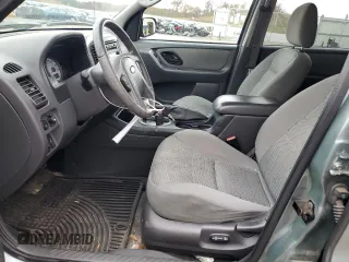 2005 Ford Escape XLT with VIN 1FMCU03105DA17737, listed as a Copart auction lot 79019394 with 183,304 mi miles and Clean Title. Bid and sale history available at carsss.com. Image 7.