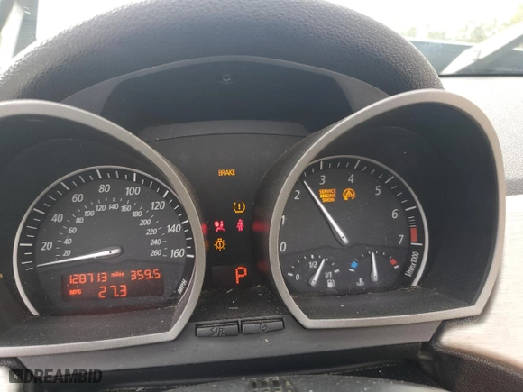 2004 BMW Z4 2.5i with VIN 4USBT33514LS53271, listed as a Copart auction lot 79224854 with NaN miles and Salvage Title. Bid and sale history available at carsss.com. Image 9.
