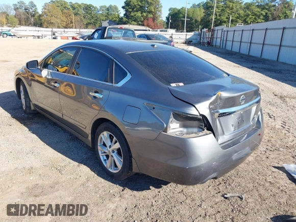 2015 Nissan Altima SL with VIN 1N4AL3AP0FN407679, listed as a IAAI auction lot 40909974 with 129,597 mi miles and . Bid and sale history available at carsss.com. Image 3.