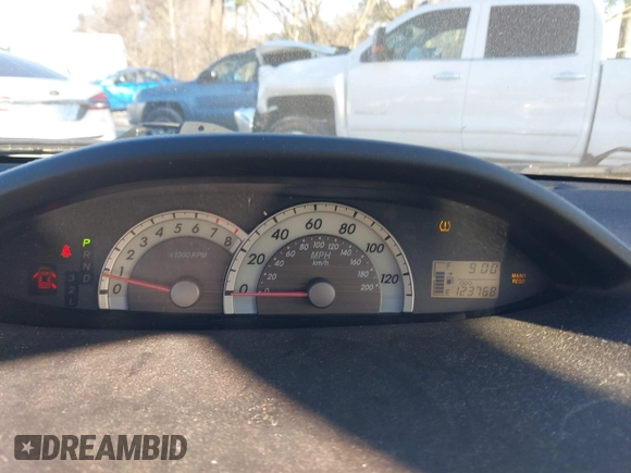 2008 Toyota Yaris with VIN JTDBT923781259232, listed as a IAAI auction lot 41620242 with 123,768 mi miles and . Bid and sale history available at carsss.com. Image 7.
