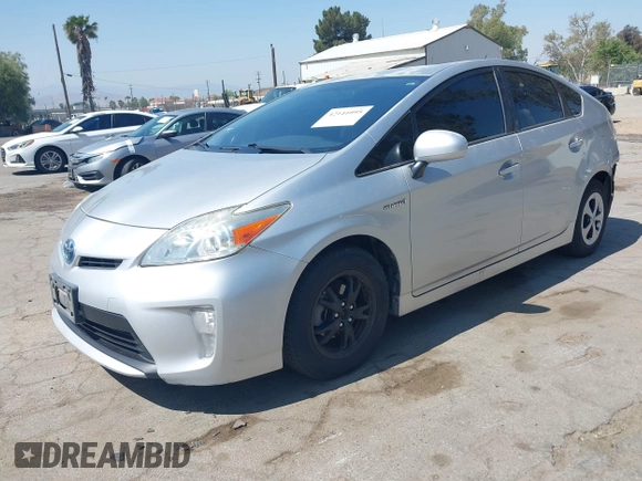 2015 Toyota Prius Four with VIN JTDKN3DU6F1978465, listed as a IAAI auction lot 42141095 with 87,310 mi miles. Bid and sale history available at carsss.com. Image 2.