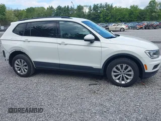 2018 Volkswagen Tiguan S с VIN 3VV1B7AX6JM052719, выставлен на аукционе IAAI как лот 42376937 с пробегом 91 429 миль миль и . История ставок и продаж доступна на DreamBid. Изображение 14.