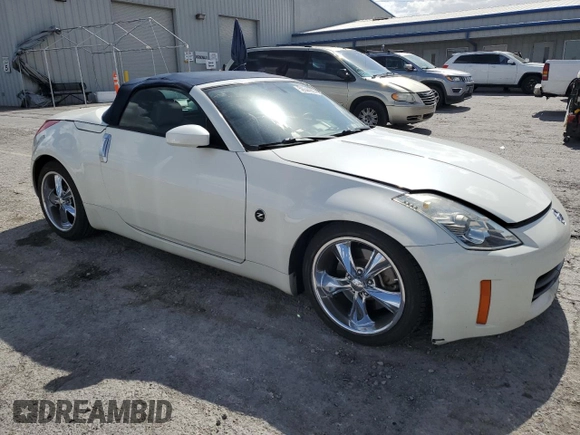 2006 Nissan 350Z Touring z VIN JN1AZ36A56M450937, wystawiony jako Copart lot #56544955 z przebiegiem 102 027 mil mil oraz Szkoda całkowita • Salvage title. Historia ofert i sprzedaży dostępna na DreamBid. Obrazek 4.