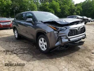 2024 Toyota Highlander LE with VIN 5TDKDRAH7RS529302, listed as a Copart auction lot 56236155 with 6,474 mi miles and Salvage title. Bid and sale history available at DreamBid. Image 15.