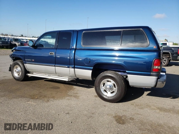 2001 Dodge 2500 with VIN 1B7KC23Z81J213165, listed as a Copart auction lot 51532465 with 117,150 mi miles and Salvage title. Bid and sale history available at DreamBid. Image 2.