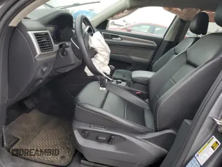 2021 Volkswagen Atlas SEL with VIN 1V2BP2CA0MC603750, listed as a Copart auction lot 85717244 with 39,303 mi miles and Salvage title. Bid and sale history available at DreamBid. Image 7.