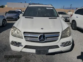 2011 Mercedes-Benz GL-Class GL 350 BlueTEC with VIN 4JGBF2FE8BA684519, listed as a Copart auction lot 74598814 with 122,464 mi miles and Clean Title. Bid and sale history available at carsss.com. Image 5.
