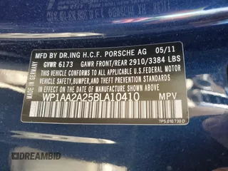2011 Porsche Cayenne с VIN WP1AA2A25BLA10410, выставлен на аукционе Copart как лот 67706594 с пробегом 41 318 миль миль и Списание • Salvage title. История ставок и продаж доступна на DreamBid. Изображение 13.