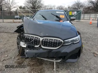 2022 BMW 3 Series M340i xDrive with VIN 3MW5U9J03N8C25391, listed as a Copart auction lot 41496935 with 41,912 mi miles and Salvage Title. Bid and sale history available at carsss.com. Image 5.