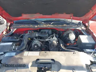 2005 Chevrolet Silverado 1500 Work Truck with VIN 1GCEC14X35Z190017, listed as a IAAI auction lot 42550615 with 290,000 mi miles and . Bid and sale history available at DreamBid. Image 10.