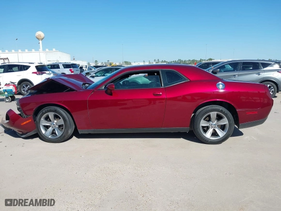 2017 Dodge Challenger SXT Plus with VIN 2C3CDZAG3HH611038, listed as a IAAI auction lot 41762591 with 98,423 mi miles. Bid and sale history available at carsss.com. Image 15.