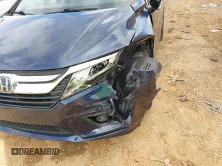 2019 Honda Odyssey EX-L with VIN 5FNRL6H72KB090503, listed as a IAAI auction lot 40958508 with 101,597 mi miles. Bid and sale history available at carsss.com. Image 19.