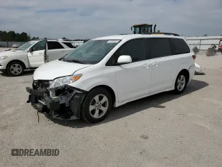 2020 Toyota Sienna LE Auto Access Seat with VIN 5TDKZ3DC0LS087095, listed as a Copart auction lot 48288585 with 81,203 mi miles and Salvage Title. Bid and sale history available at DreamBid. Image 1.