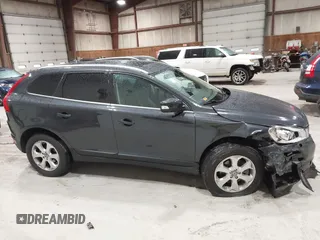 2013 Volvo XC60 3.2L with VIN YV4952DZ4D2368167, listed as a IAAI auction lot 42307525 with 13,302 mi miles and . Bid and sale history available at DreamBid. Image 13.