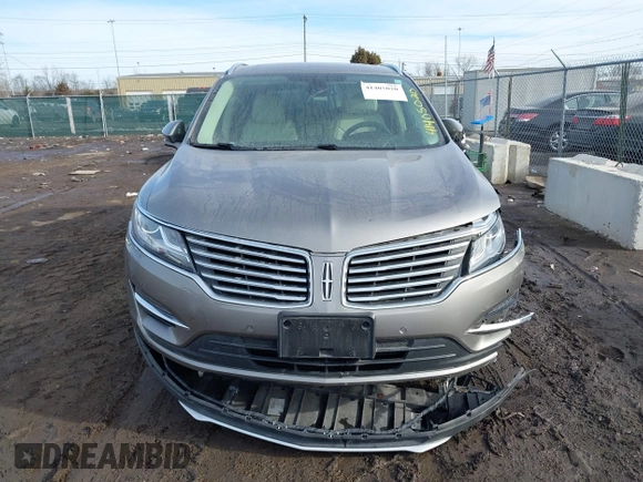 2016 Lincoln MKC Reserve with VIN 5LMTJ3DH0GUJ03524, listed as a IAAI auction lot 41405020 with 59,469 mi miles and . Bid and sale history available at DreamBid. Image 12.