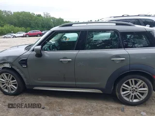 2020 MINI Countryman Cooper with VIN WMZYW5C06L3L13681, listed as a IAAI auction lot 42484453 with 87,221 mi miles and . Bid and sale history available at DreamBid. Image 13.