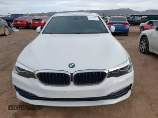 2018 BMW 5 Series 530e xDrive with VIN WBAJB1C55JB374652, listed as a IAAI auction lot 41812287 with 84,593 mi miles and . Bid and sale history available at carsss.com. Image 11.