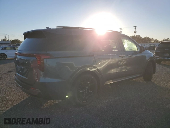 2025 Kia Carnival SX Prestige with VIN KNDNE5K32S6476276, listed as a Copart auction lot 81031514 with Not Provided miles and Salvage Title. Bid and sale history available at DreamBid. Image 3.