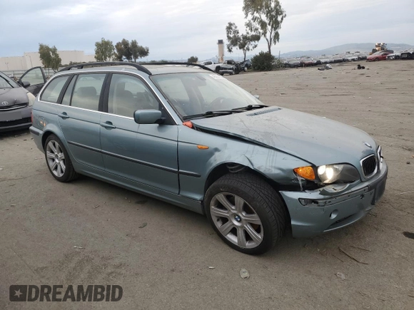 2003 BMW 3 Series 325i with VIN WBAEN33443PC12127, listed as a Copart auction lot 45058375 with 118,279 mi miles and Salvage Title. Bid and sale history available at carsss.com. Image 4.
