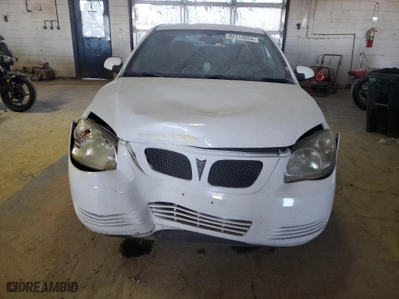 2009 Pontiac G5 with VIN 1G2AS18H997100265, listed as a Copart auction lot 82313054 with 120,191 mi miles and Clean Title. Bid and sale history available at carsss.com. Image 5.