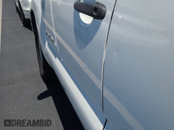 2013 Toyota Tacoma with VIN 5TFTX4CN0DX023945, listed as a IAAI auction lot 42848918 with 322,066 mi miles and . Bid and sale history available at DreamBid. Image 57.