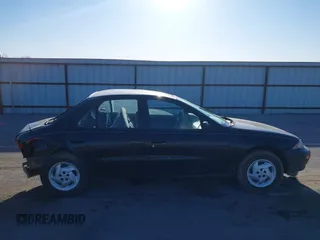 1998 Chevrolet Cavalier z VIN 1G1JC5241W7271957, wystawiony jako IAAI lot #42016249 z przebiegiem 130 159 mil mil oraz . Historia ofert i sprzedaży dostępna na DreamBid. Obrazek 14.