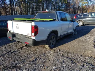 2021 Honda Ridgeline Sport with VIN 5FPYK3F1XMB011441, listed as a IAAI auction lot 41315524 with 59,840 mi miles. Bid and sale history available at carsss.com. Image 4.