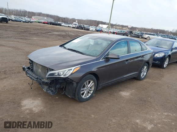 2015 Hyundai Sonata SE with VIN 5NPE24AF4FH204726, listed as a IAAI auction lot 41835877 with 139,281 mi miles and . Bid and sale history available at DreamBid. Image 2.