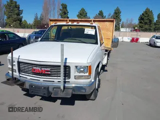 1995 GMC Sierra 1500 with VIN 1GDHC34K7SE549557, listed as a IAAI auction lot 41862529 with 98,437 mi miles and . Bid and sale history available at DreamBid. Image 6.