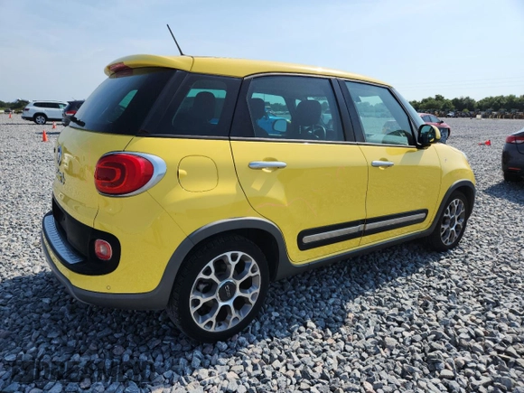 2014 FIAT 500L Trekking z VIN ZFBCFADH9EZ023039, wystawiony jako Copart lot #58211895 z przebiegiem 44 921 mil mil oraz Szkoda całkowita • Salvage title. Historia ofert i sprzedaży dostępna na DreamBid. Obrazek 3.