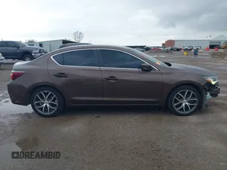 2019 Acura ILX w/Premium Pkg with VIN 19UDE2F76KA013692, listed as a IAAI auction lot 41915765 with 128,774 mi miles. Bid and sale history available at carsss.com. Image 14.