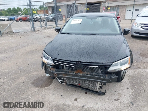 2013 Volkswagen Jetta SE с VIN 3VWDP7AJXDM359918, выставлен на аукционе IAAI как лот 42551690 с пробегом 187 957 миль миль и . История ставок и продаж доступна на DreamBid. Изображение 13.