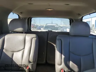 2003 Cadillac Escalade z VIN 1GYEC63T63R317510, wystawiony jako Copart lot #48515195 z przebiegiem 398 303 mil mil oraz Czysty tytuł • Clean title. Historia ofert i sprzedaży dostępna na DreamBid. Obrazek 10.
