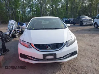 2015 Honda Civic Sedan LX with VIN 19XFB2F58FE292421, listed as a IAAI auction lot 42096298 with 141,594 mi miles. Bid and sale history available at carsss.com. Image 12.