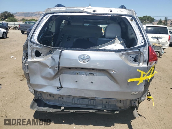 2012 Toyota Sienna XLE AAS with VIN 5TDYK3DC1CS204598, listed as a Copart auction lot 62293015 with 76,108 mi miles and Salvage title. Bid and sale history available at DreamBid. Image 6.