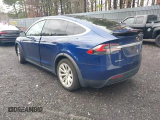 2016 Tesla Model X 70D with VIN 5YJXCBE20GF016173, listed as a IAAI auction lot 41809725 with 116,198 mi miles. Bid and sale history available at carsss.com. Image 3.