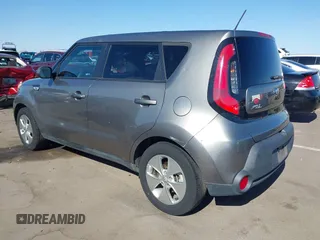 2016 Kia Soul with VIN KNDJN2A24G7283392, listed as a IAAI auction lot 42033055 with 17,237 mi miles and . Bid and sale history available at DreamBid. Image 3.