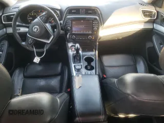 2017 Nissan Maxima SL z VIN 1N4AA6AP0HC448268, wystawiony jako Copart lot #84264924 z przebiegiem 164 350 mil mil oraz Szkoda całkowita • Salvage title. Historia ofert i sprzedaży dostępna na DreamBid. Obrazek 8.