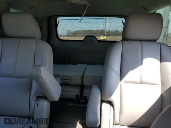 2013 Chevrolet Tahoe LT с VIN 1GNSCBE07DR119967, выставлен на аукционе Copart как лот 52685525 с пробегом Не указан миль и Списание • Salvage title. История ставок и продаж доступна на DreamBid. Изображение 10.
