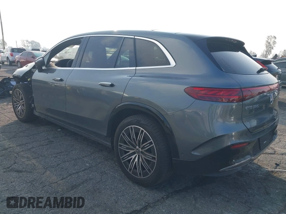 2023 Mercedes-Benz EQS 580 z VIN 4JGDM4EBXPA026161, wystawiony jako IAAI lot #41424484 z przebiegiem Nie podano mil oraz . Historia ofert i sprzedaży dostępna na DreamBid. Obrazek 3.