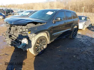 2019 Jeep Grand Cherokee Laredo E with VIN 1C4RJFAG0KC546365, listed as a IAAI auction lot 41664891 with 160,640 mi miles. Bid and sale history available at carsss.com. Image 2.