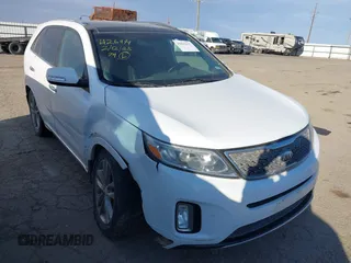 2014 Kia Sorento SX Limited with VIN 5XYKW4A7XEG483654, listed as a IAAI auction lot 41635342 with 88,781 mi miles and . Bid and sale history available at DreamBid. Image 1.