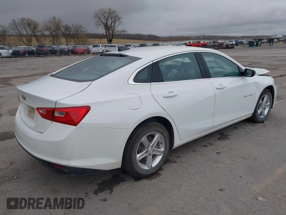 2022 Chevrolet Malibu LS with VIN 1G1ZC5ST3NF184916, listed as a IAAI auction lot 40777168 with 43,038 mi miles and . Bid and sale history available at DreamBid. Image 4.