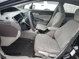 2012 Honda Civic LX z VIN 19XFB2F56CE375020, wystawiony jako Copart lot #61473855 z przebiegiem 172 476 mil mil oraz Szkoda całkowita • Salvage title. Historia ofert i sprzedaży dostępna na DreamBid. Obrazek 7.