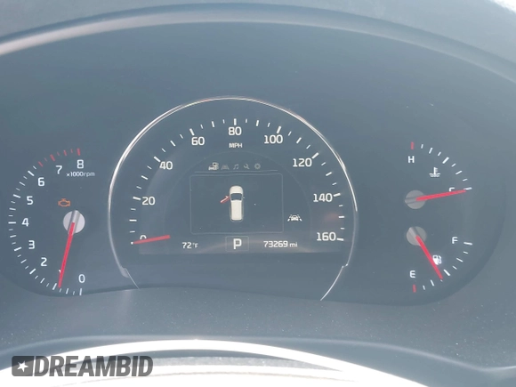 2017 Kia Sorento LX with VIN 5XYPG4A30HG277019, listed as a IAAI auction lot 42101139 with 73,269 mi miles. Bid and sale history available at carsss.com. Image 7.