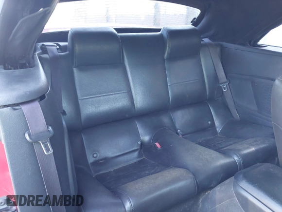 2005 Ford Mustang Deluxe with VIN 1ZVFT84N755233421, listed as a IAAI auction lot 42632466 with 202,825 mi miles and . Bid and sale history available at DreamBid. Image 8.
