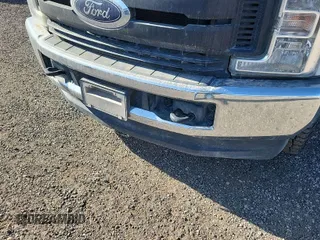 2019 Ford F-250 XL with VIN 1FT7X2B68KED41479, listed as a IAAI auction lot 42071555 with 164,423 mi miles and . Bid and sale history available at DreamBid. Image 1.